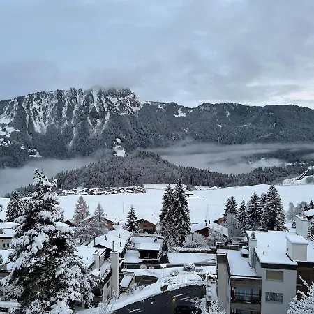 Dents Du Midi 12 아파트