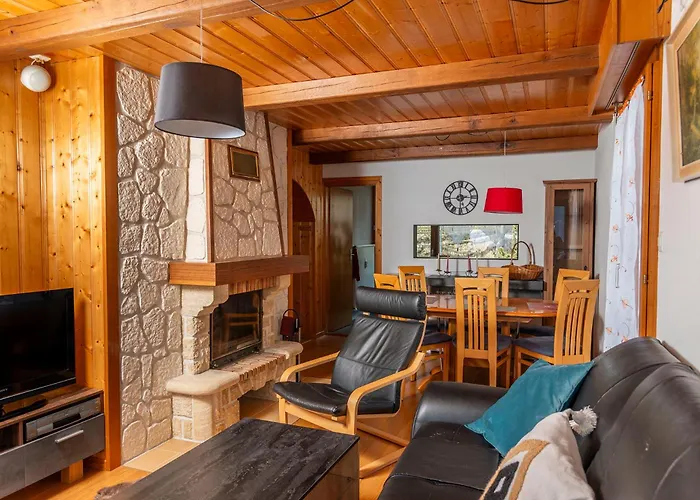 Apartman Dents Du Midi 12 *