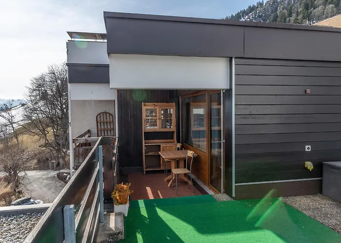 Dents Du Midi 12 לייסין